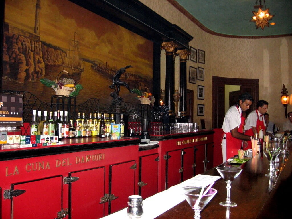 Cuba-Havana-Glimpses-of-The-World