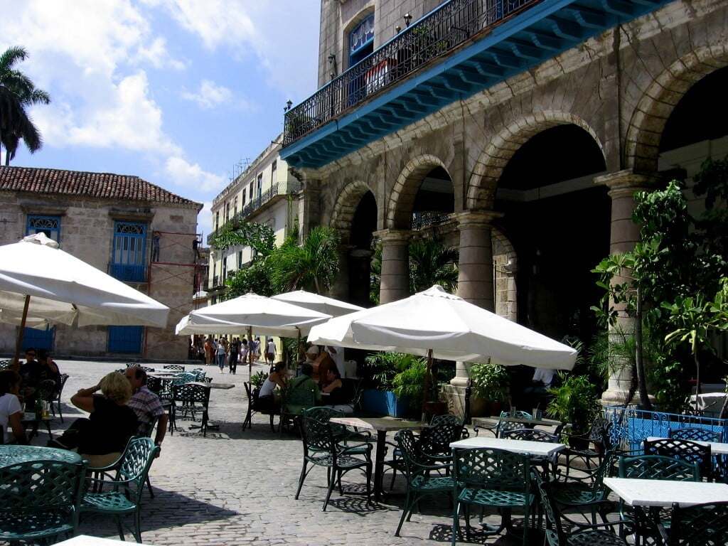 Cuban-rum-Havana-Glimpses-of-The-World