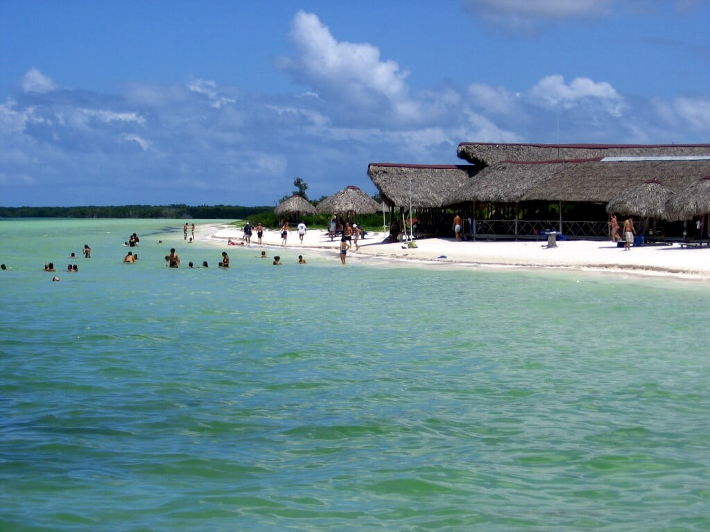 Cuba-islands-Glimpses-of-The-World