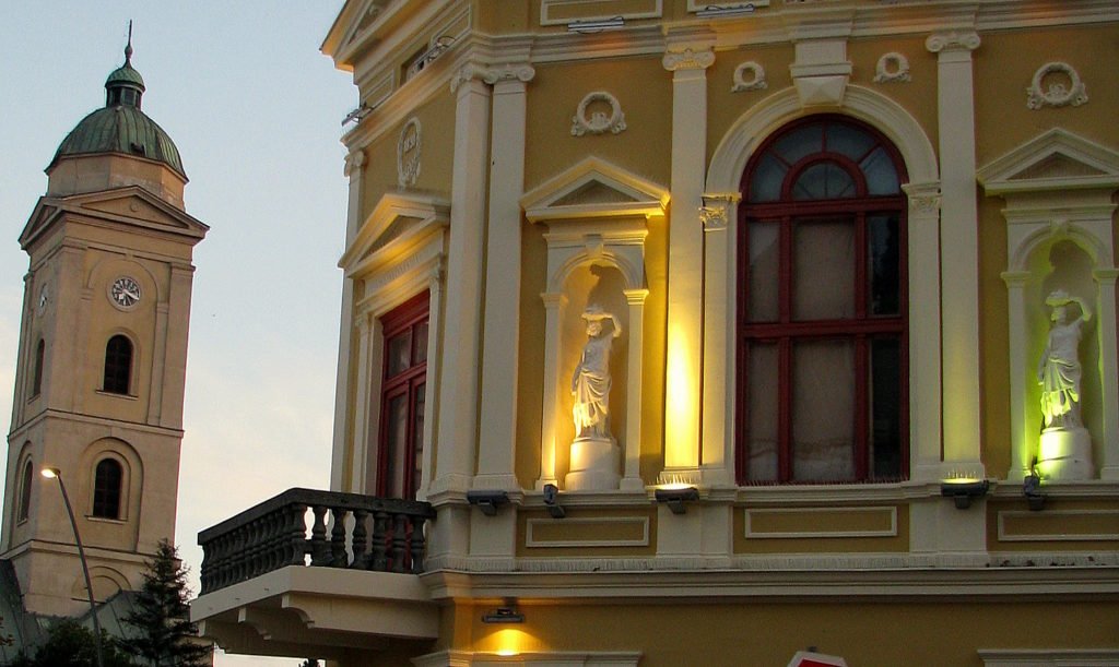 Serbia: THE FIRST PIANO AND GLASSED WINDOWS (4)