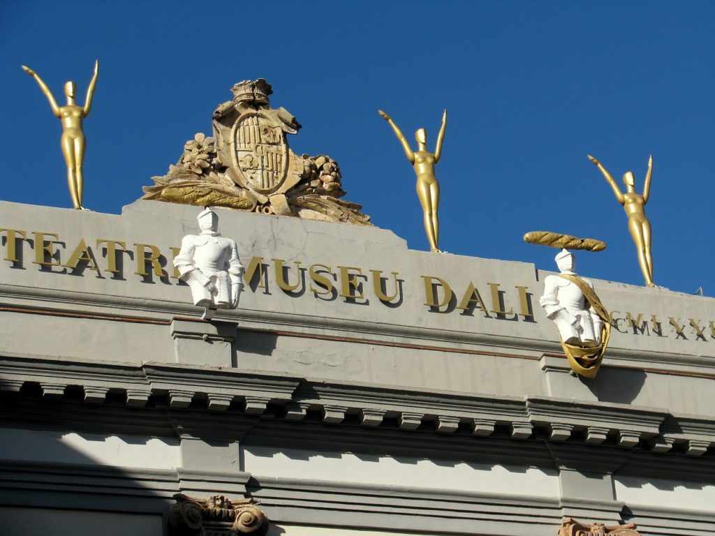 Barcelona: OFF TO FIGUERES TO DREAM WITH DALI (6)