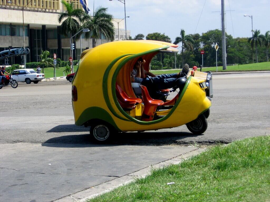 Means of transportation Havana Glimpses-of-the-World