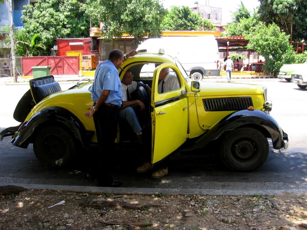 Cuba-Glimpses-of-The-World