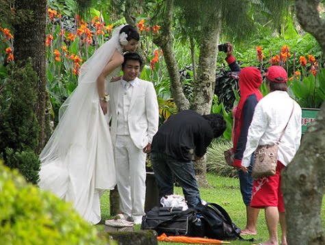 Travel-to-Bali-Ulun-Danu-Beratan-Glimpses-of-The-World