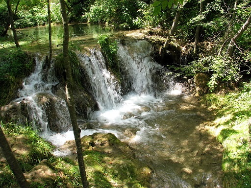 Serbia-travel-Zlatibor-Gostilje-Glimpses-of-The-World