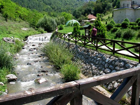 Serbia-travel-Davidovica-Monastery-river-Glimpses-of-The-World