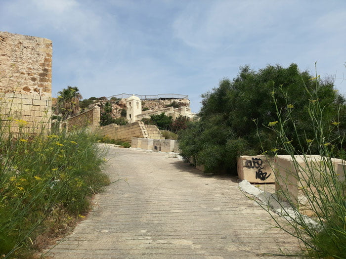 Malta-Gozo-Calypso-Cave-Glimpses-of-the-World