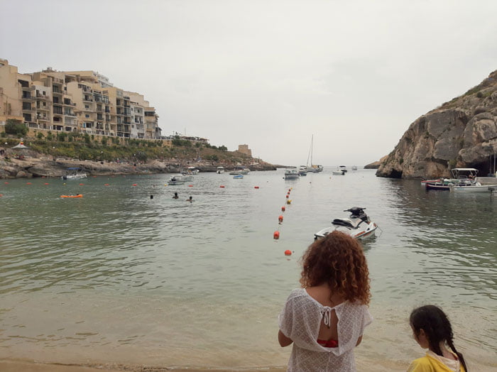 Malta-Gozo-Xlendi-Bay-Glimpses-of-the-World