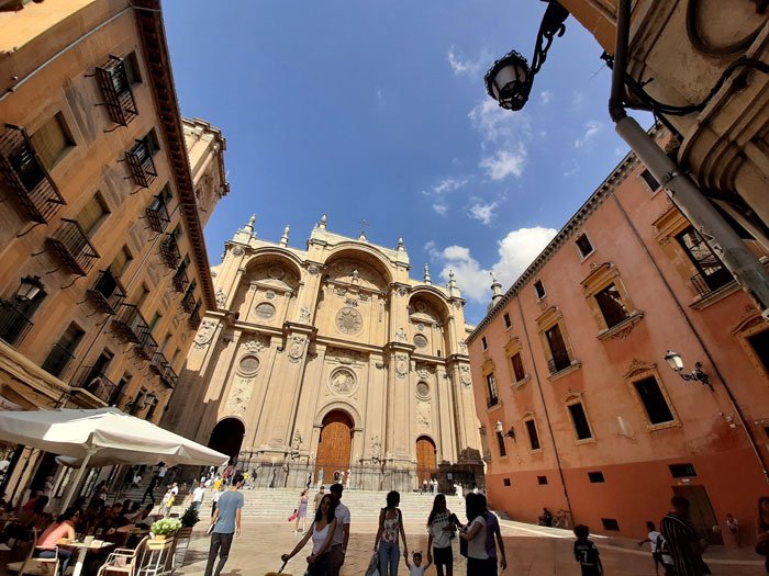 Granada-Andalusia-Spain-Glimpses-of-the-World
