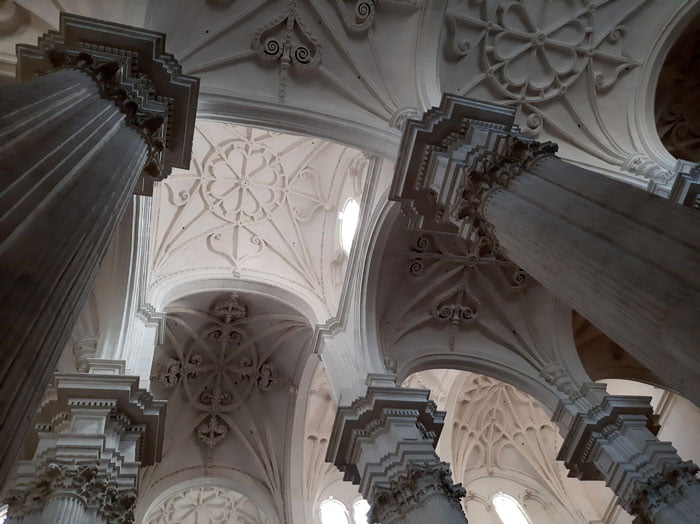 Granada-Andalusia-Spain-Glimpses-of-the-World