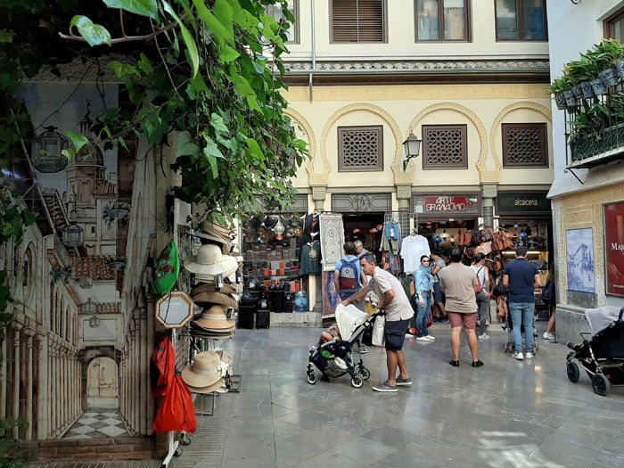 Granada-Andalusia-Spain-Glimpses-of-the-World