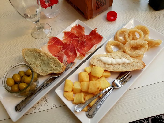 Granada-Andalusia-Spain-Albaicin-Glimpses-of-the-World