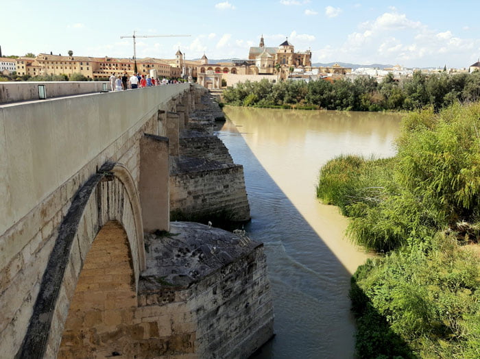 Things-to-do-in-Cordoba-Spain-Roman-Brigde-Glimpses-of-the-World