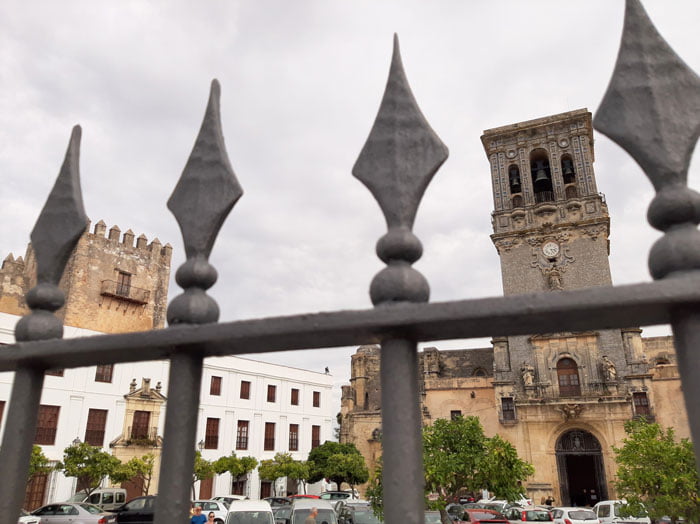 Arcos-de-la-Frontera-Spain-Glimpses-of-the-World