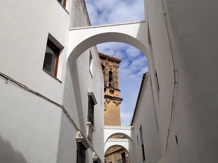 Arcos-de-la-Frontera-Spain-Glimpses-of-the-World