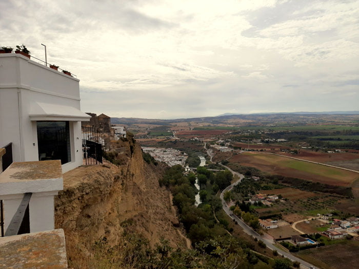 Arcos-de-la-Frontera-Spain-Glimpses-of-the-World